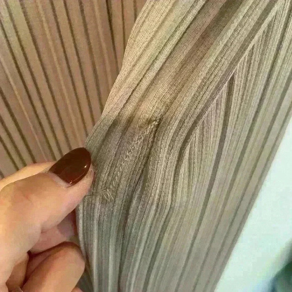 NWT Zara pleated champagne dress, size medium - Picture 4 of 5